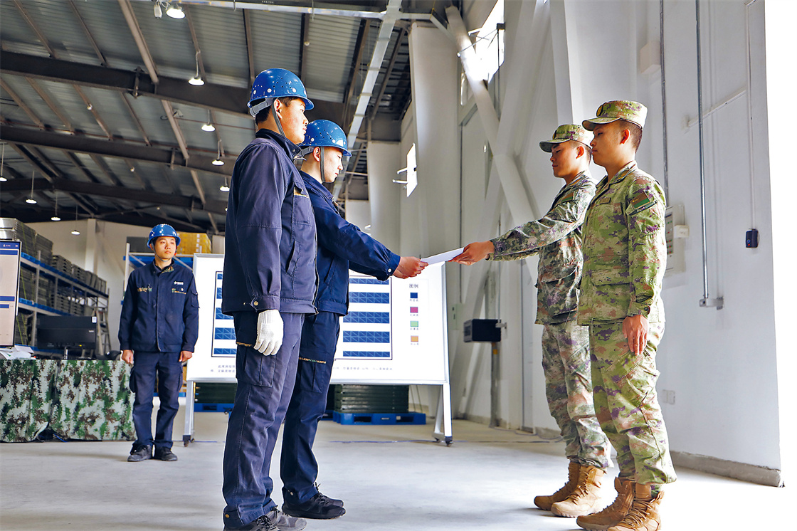 外驻训:“公物仓”有了升级版AG真人登录入口军营观察丨野(图3) 外驻训:“公物仓”有了升级版AG真人登录入口军营观察丨野(图3)